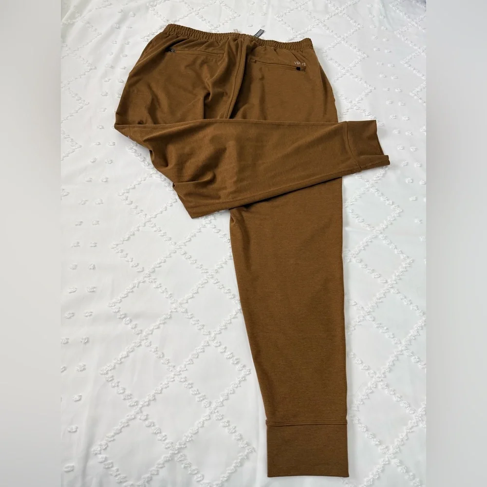 Vuori Men’s Sunday Performance Joggers – Warm Gold / Pecan Heather – Size XL - Picture 6 of 9